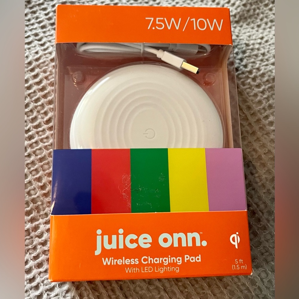 Brand new in box! Juice Onn Wireless Charging Pad